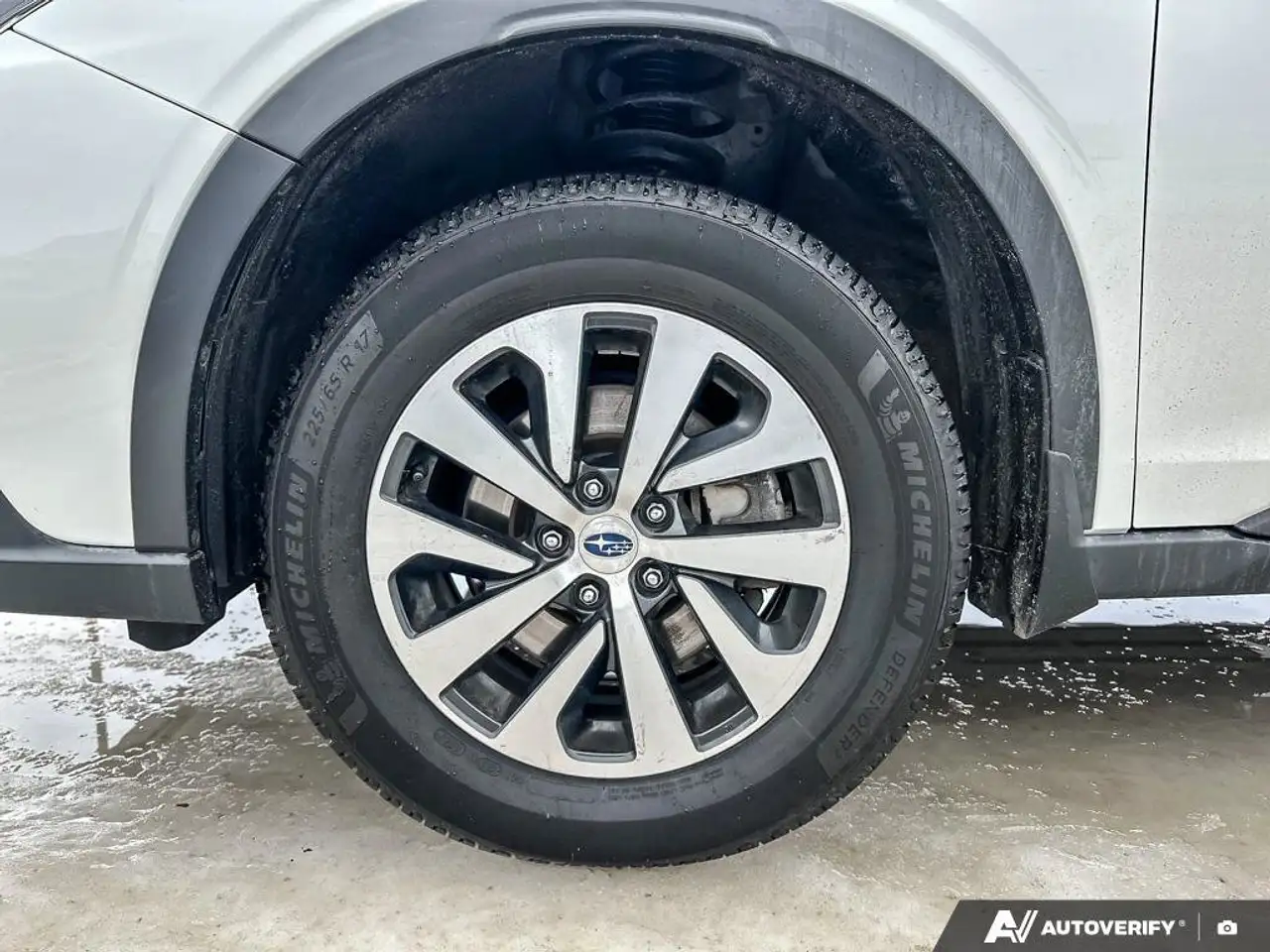 Subaru OUTBACK fotografie Subaru OUTBACK