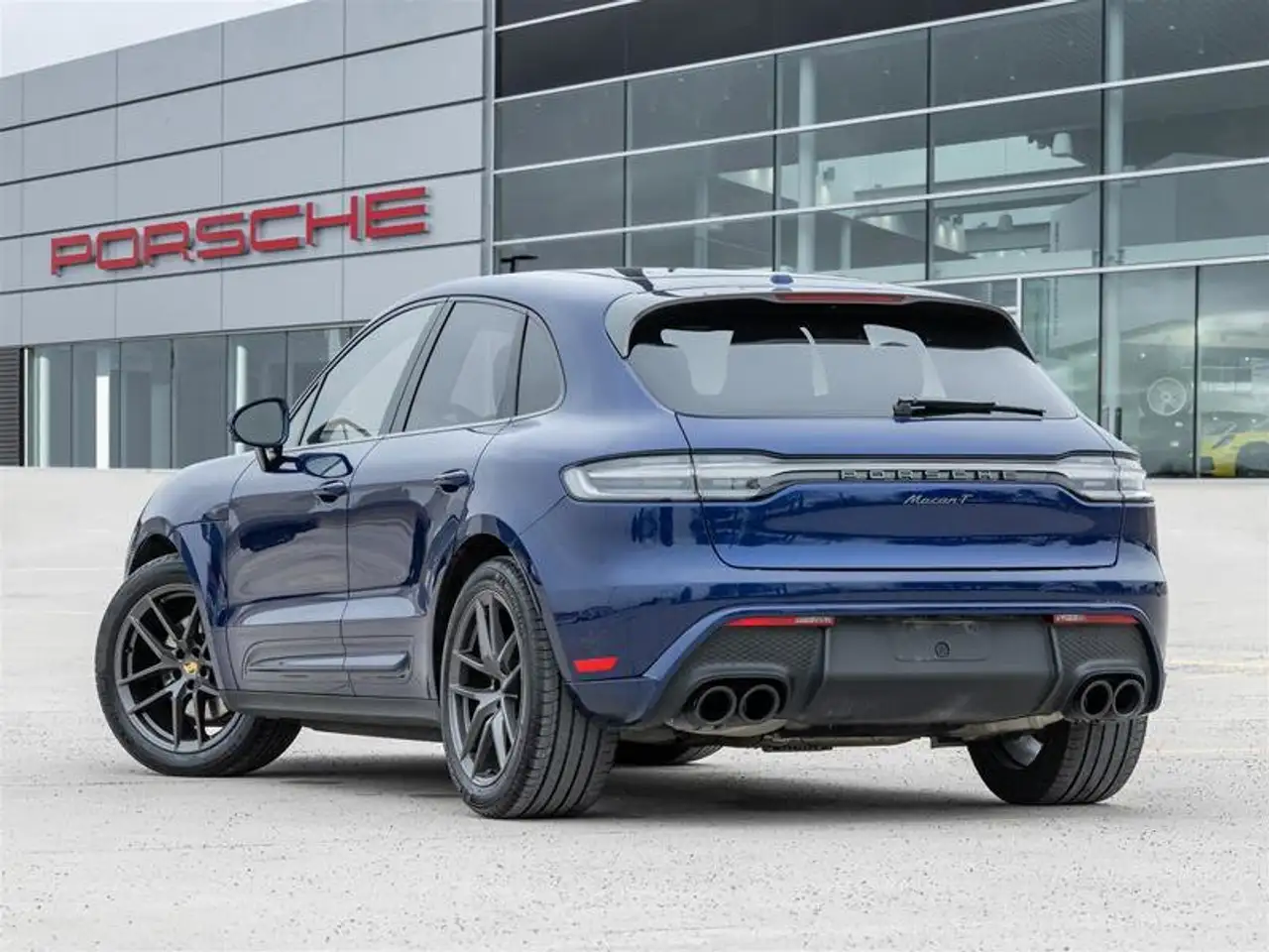 Porsche Macan снимка Porsche Macan