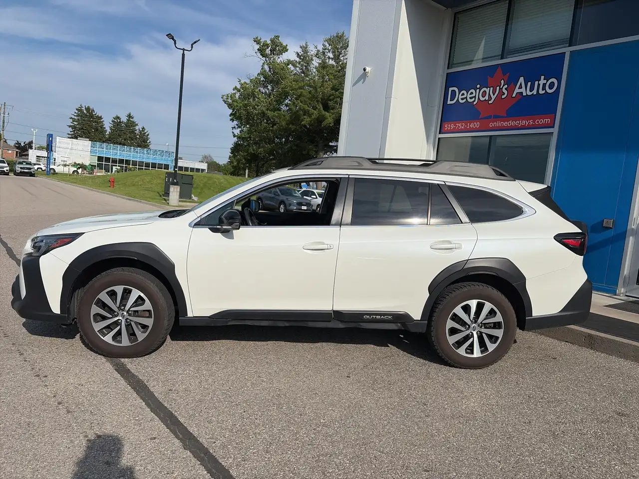 Subaru OUTBACK photo Subaru OUTBACK