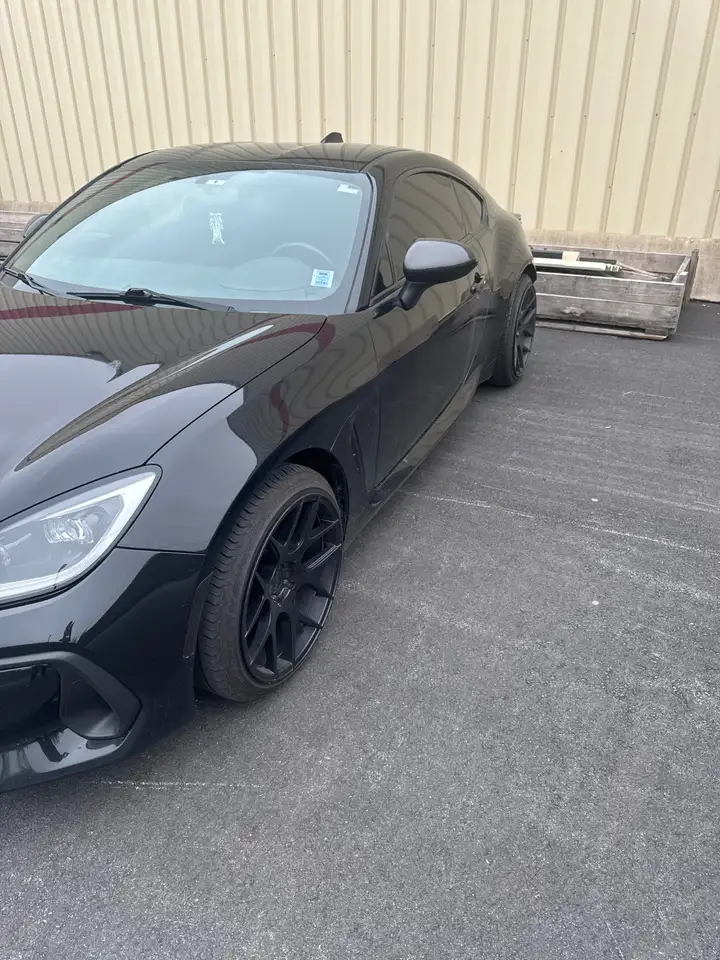 Subaru BRZ снимка Subaru BRZ
