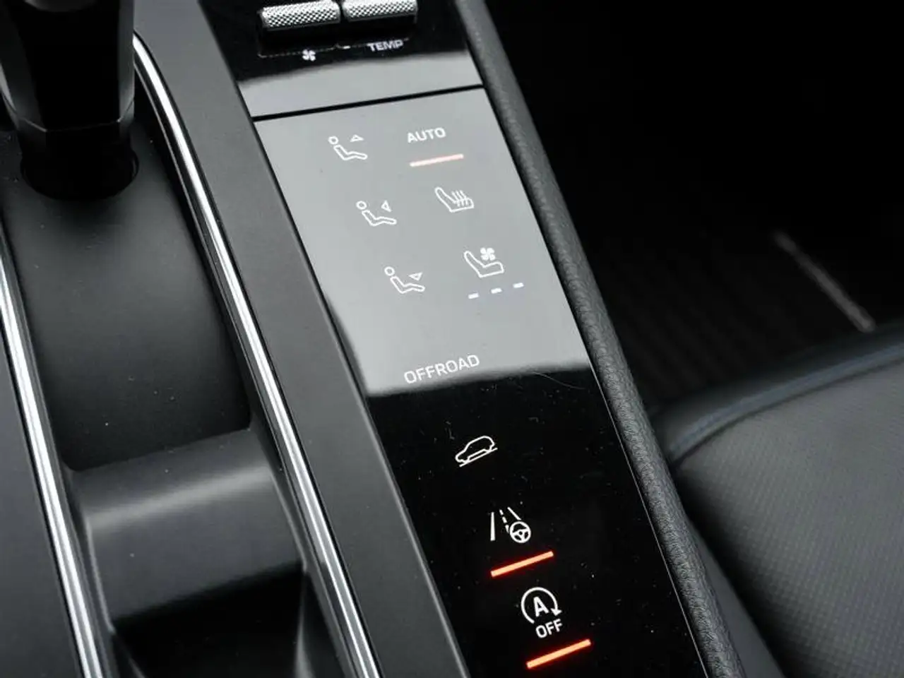 Porsche Macan снимка Porsche Macan