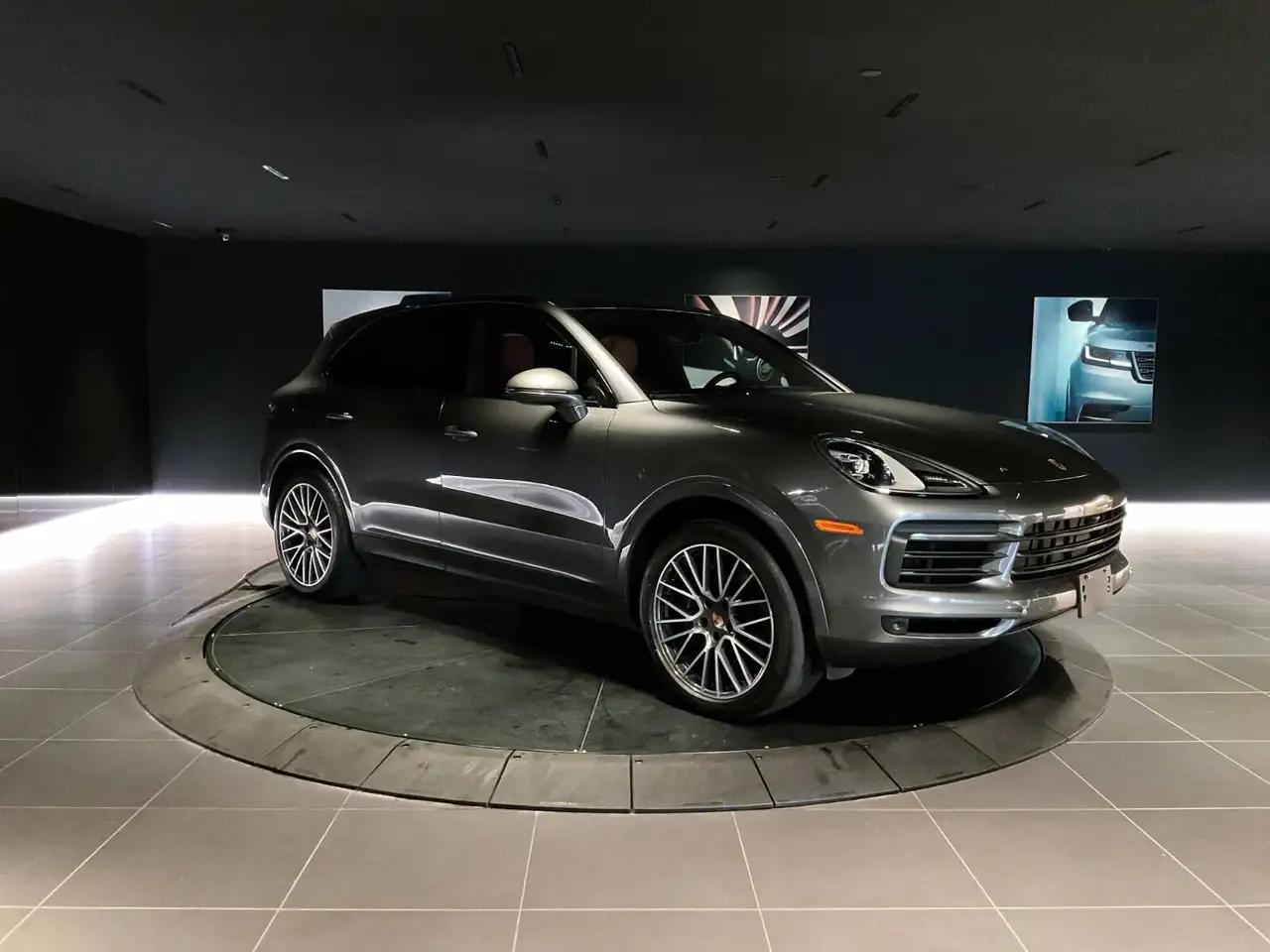 Porsche Cayenne photo Porsche Cayenne