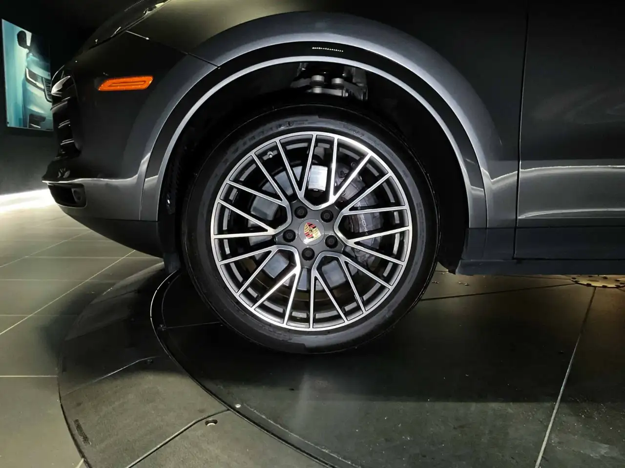 Porsche Cayenne photo Porsche Cayenne