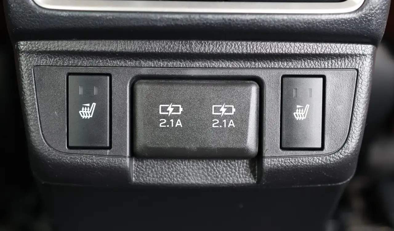 Subaru OUTBACK photo Subaru OUTBACK