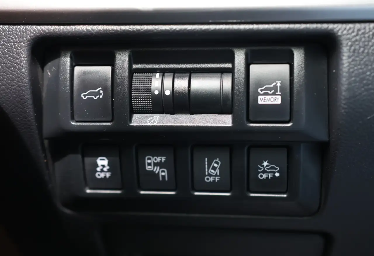 Subaru OUTBACK photo Subaru OUTBACK