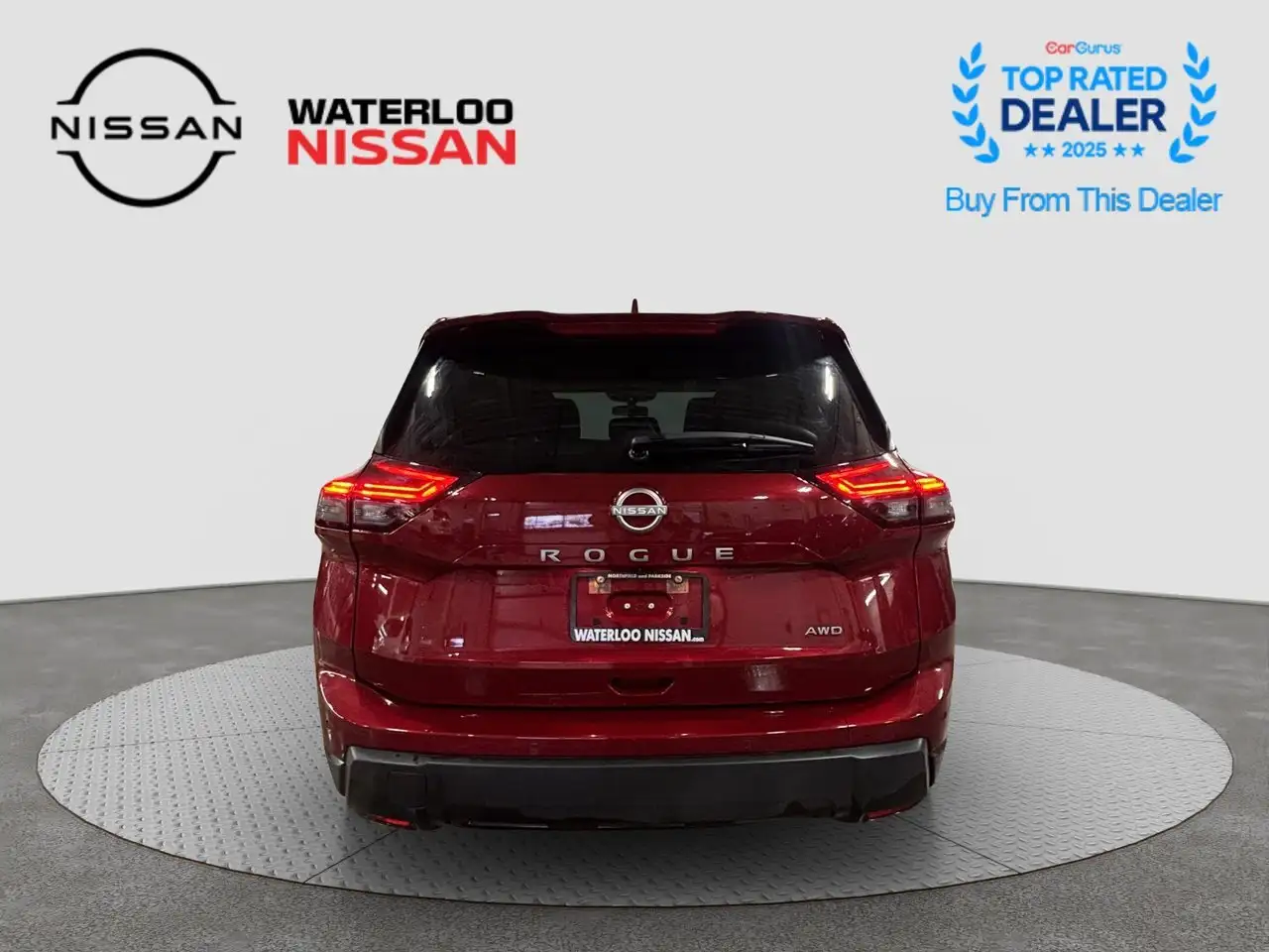 Nissan Rogue fotografie Nissan Rogue