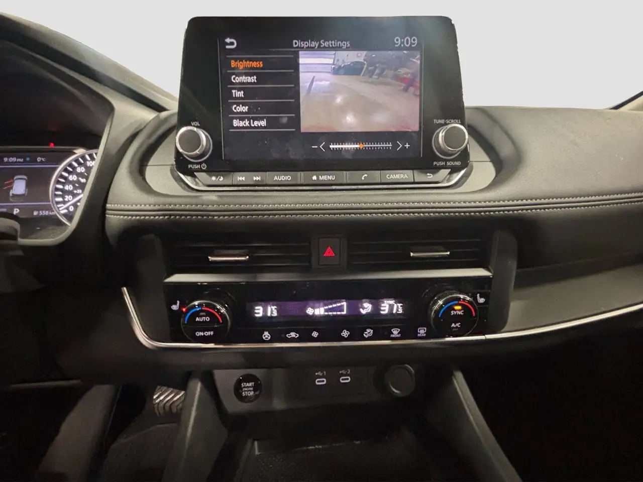 Nissan Rogue fotografie Nissan Rogue