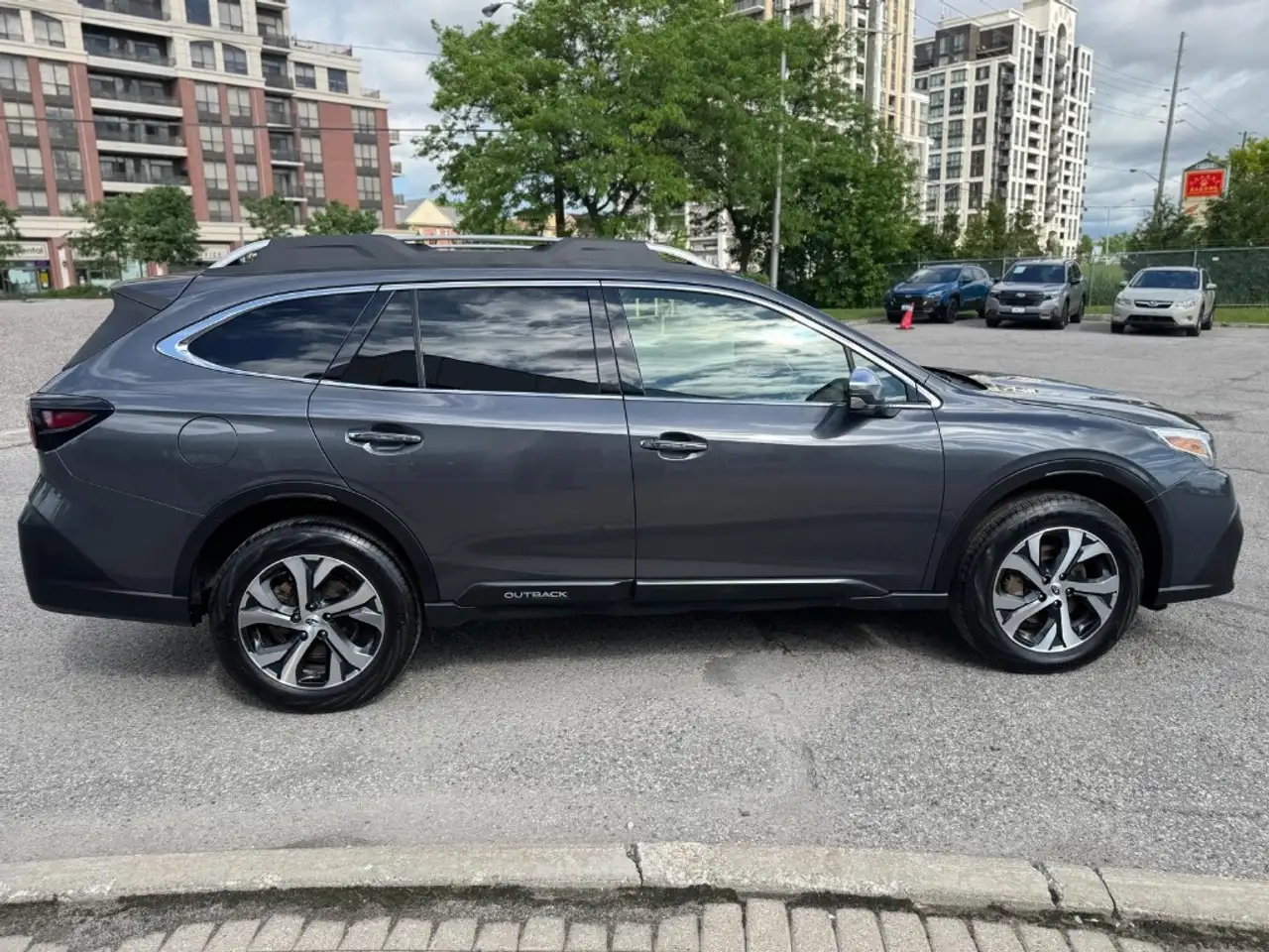 Subaru OUTBACK снимка Subaru OUTBACK