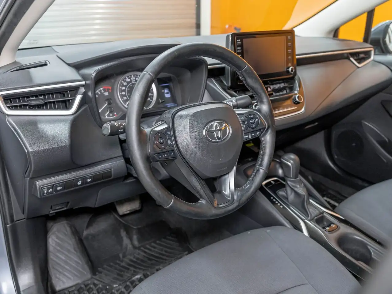 Toyota Corolla снимка Toyota Corolla
