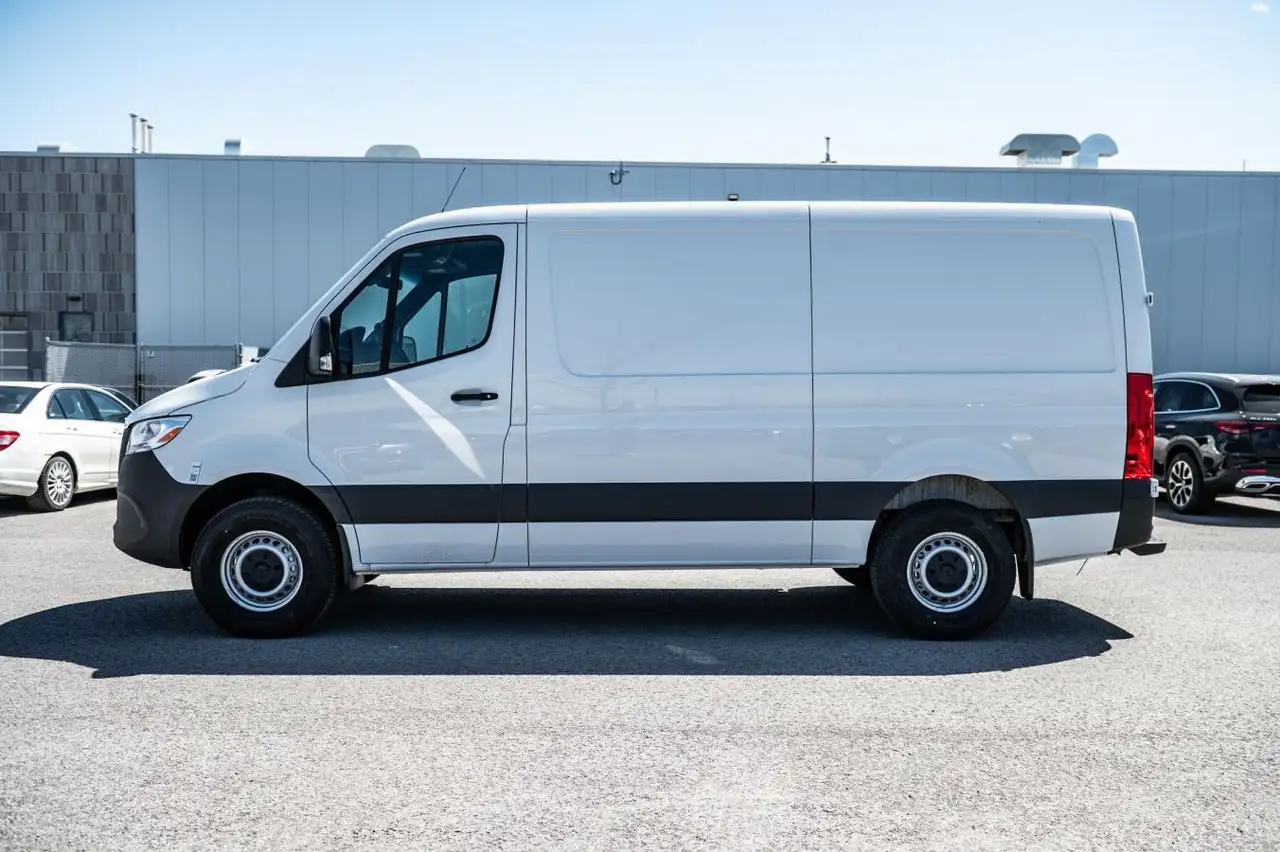 Mercedes-Benz Sprinter снимка Mercedes-Benz Sprinter