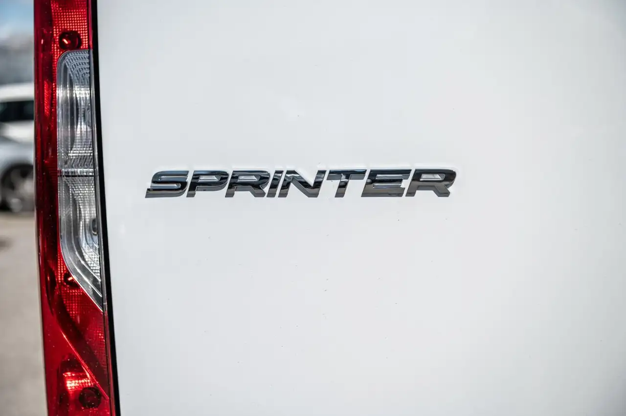 Mercedes-Benz Sprinter снимка Mercedes-Benz Sprinter