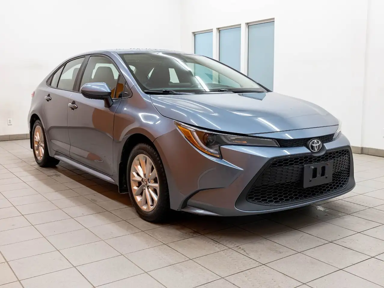 Toyota Corolla снимка Toyota Corolla