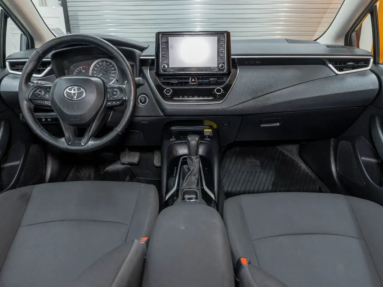 Toyota Corolla снимка Toyota Corolla