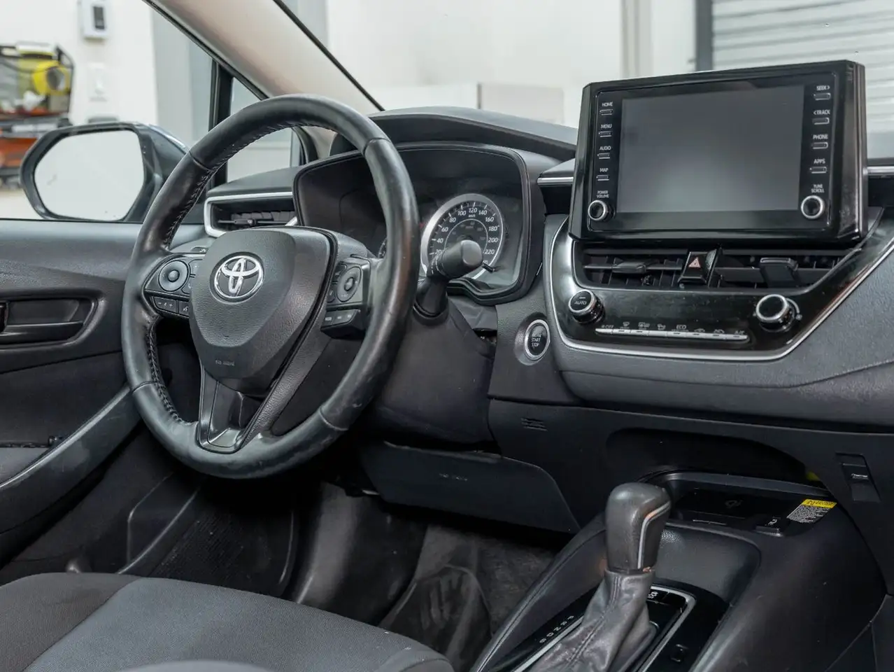 Toyota Corolla снимка Toyota Corolla
