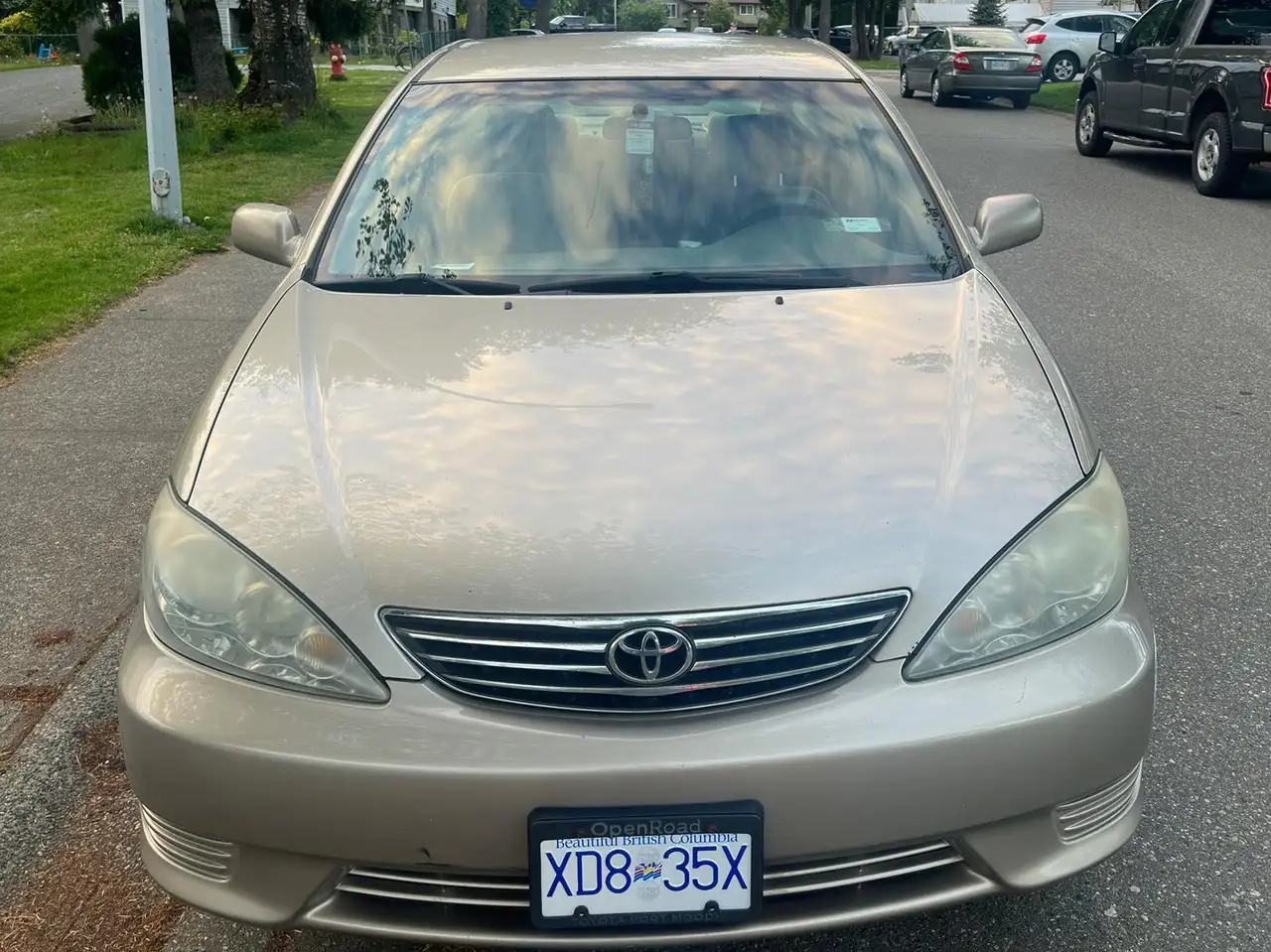 Toyota Camry photo Toyota Camry