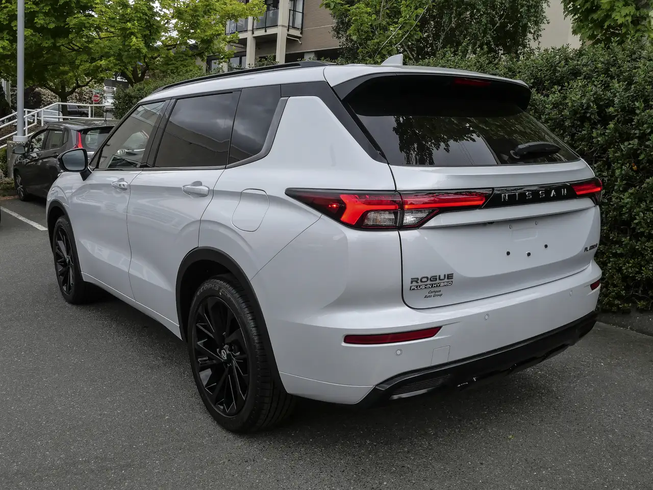 Nissan Rogue снимка Nissan Rogue