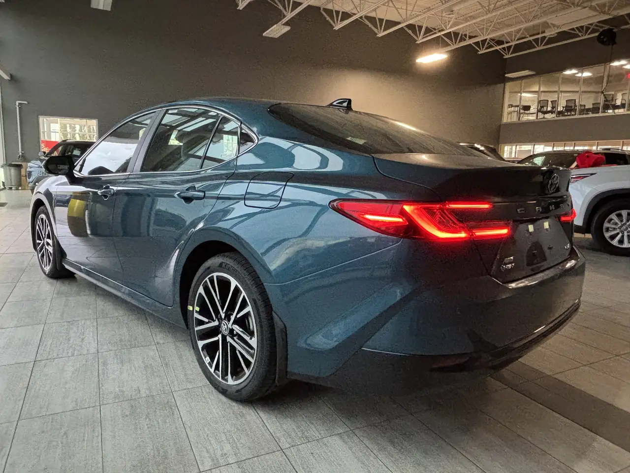 Toyota Camry снимка Toyota Camry