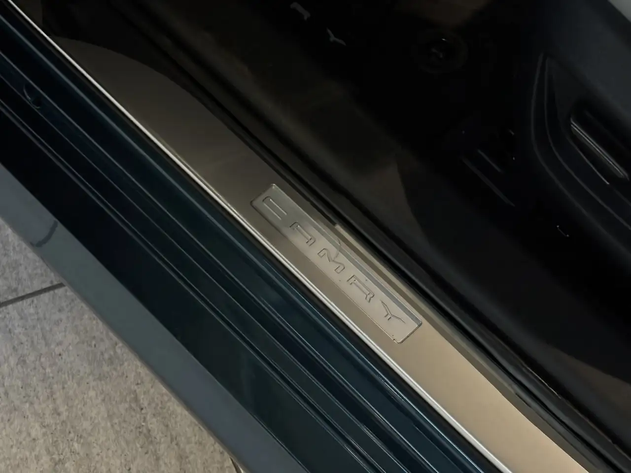 Toyota Camry снимка Toyota Camry
