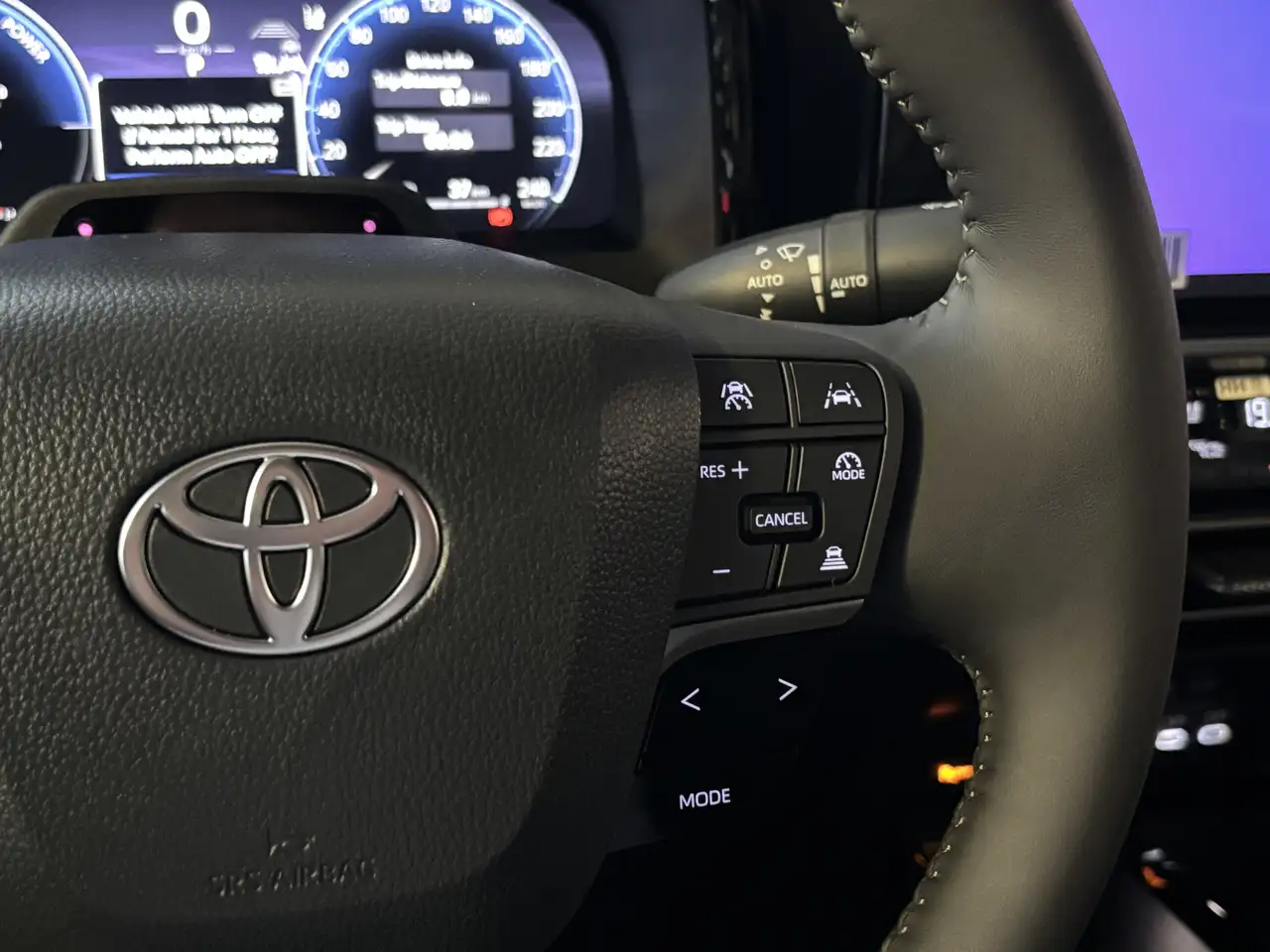 Toyota Camry снимка Toyota Camry