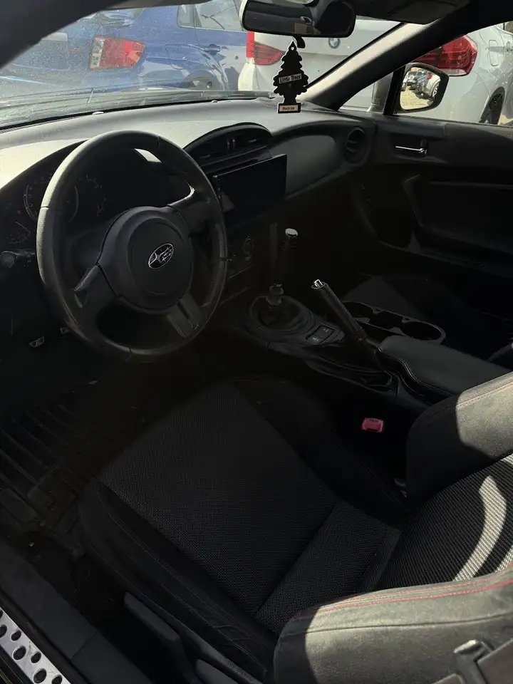 Subaru BRZ photo Subaru BRZ