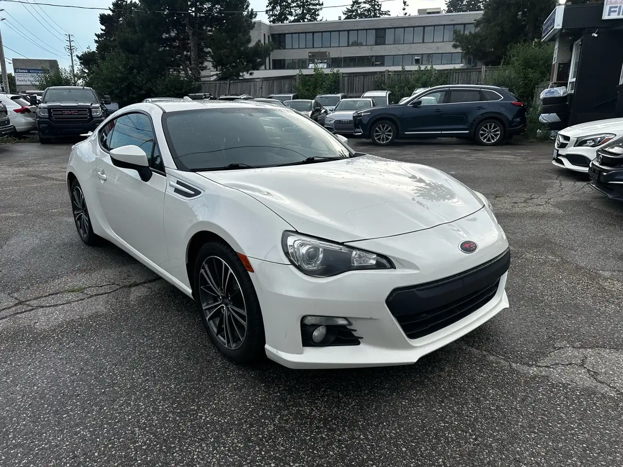 Subaru BRZ photo Subaru BRZ