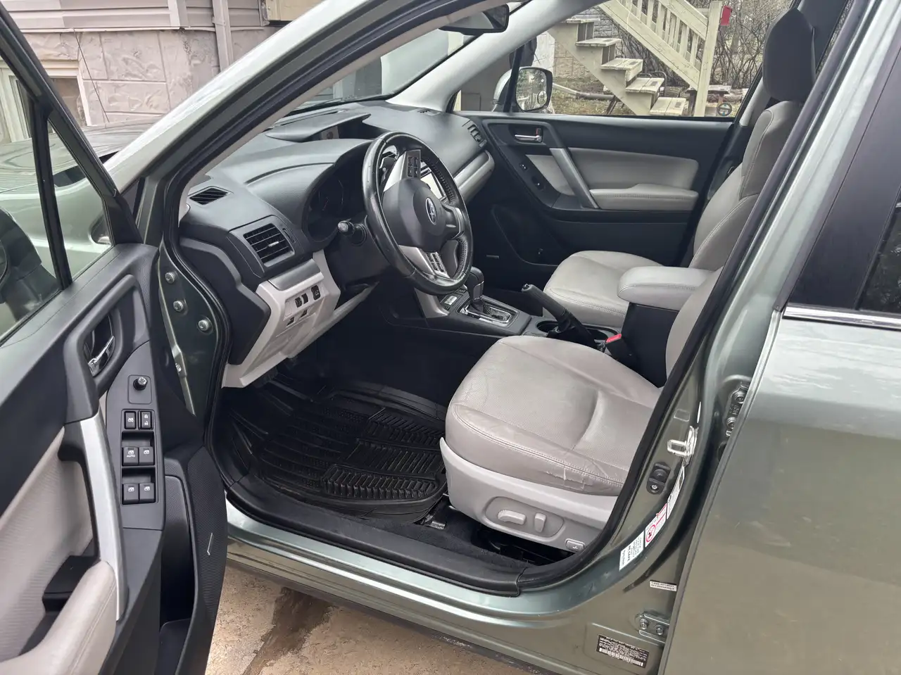 Subaru Forester снимка Subaru Forester