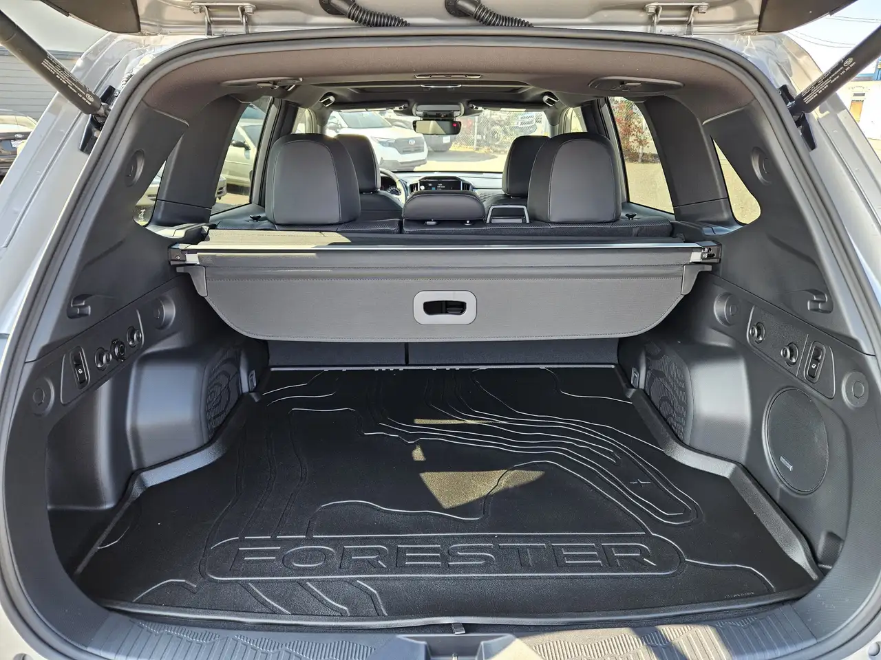 Subaru Forester снимка Subaru Forester