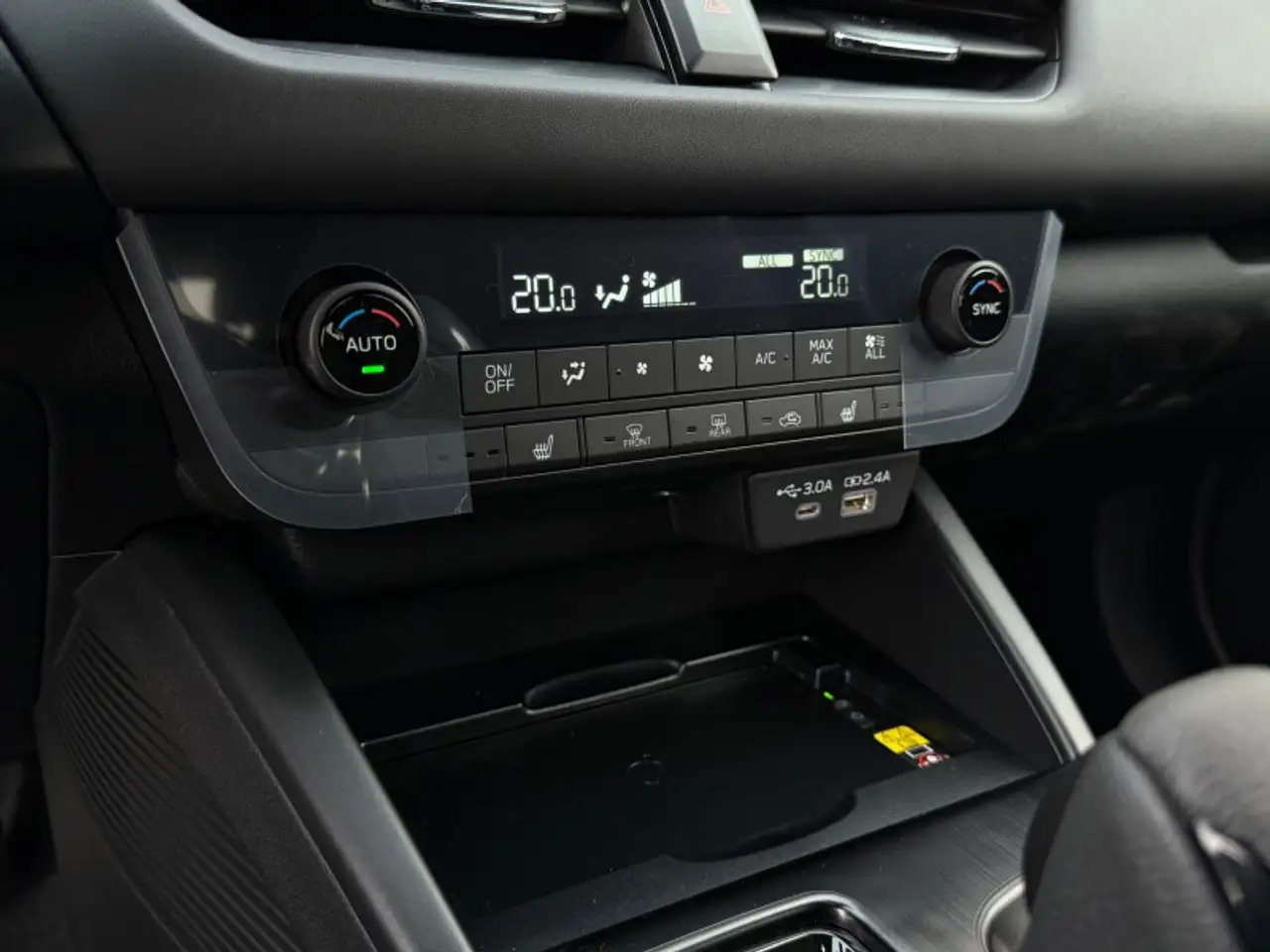 Subaru OUTBACK fotografie Subaru OUTBACK