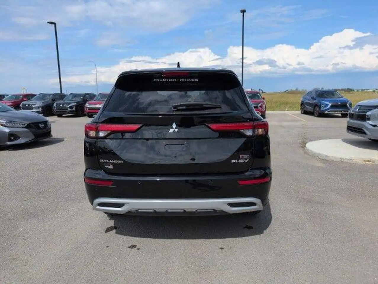 Mitsubishi Outlander снимка Mitsubishi Outlander