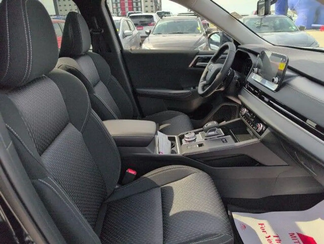 Mitsubishi Outlander снимка Mitsubishi Outlander