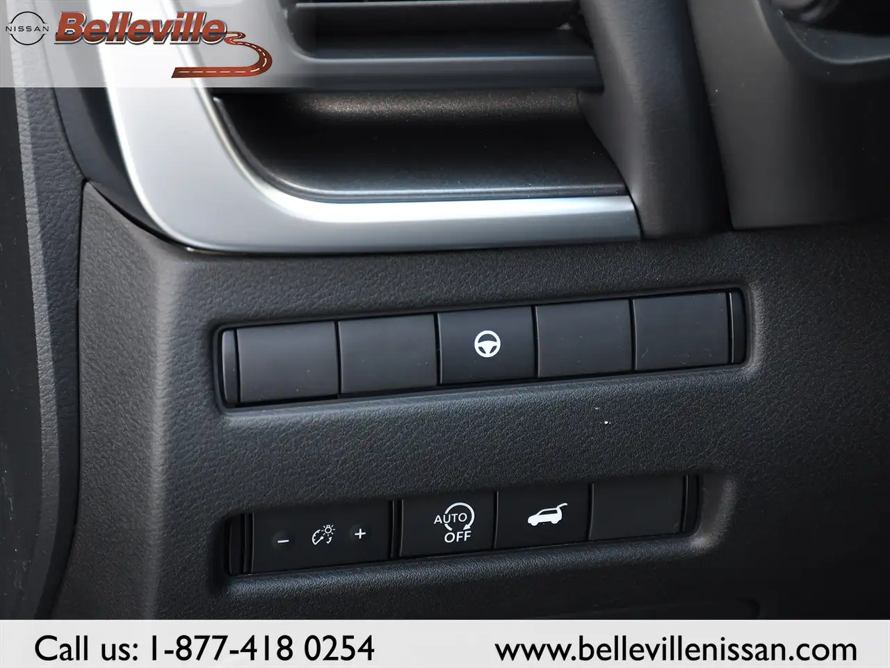 Nissan Rogue photo Nissan Rogue