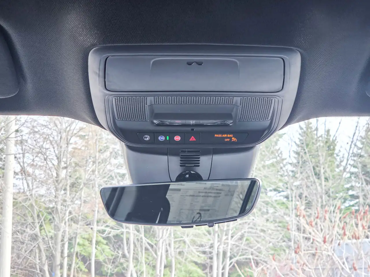 GMC Acadia снимка GMC Acadia