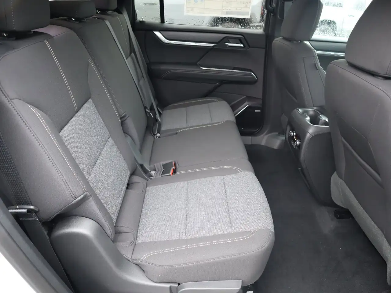 GMC Acadia снимка GMC Acadia