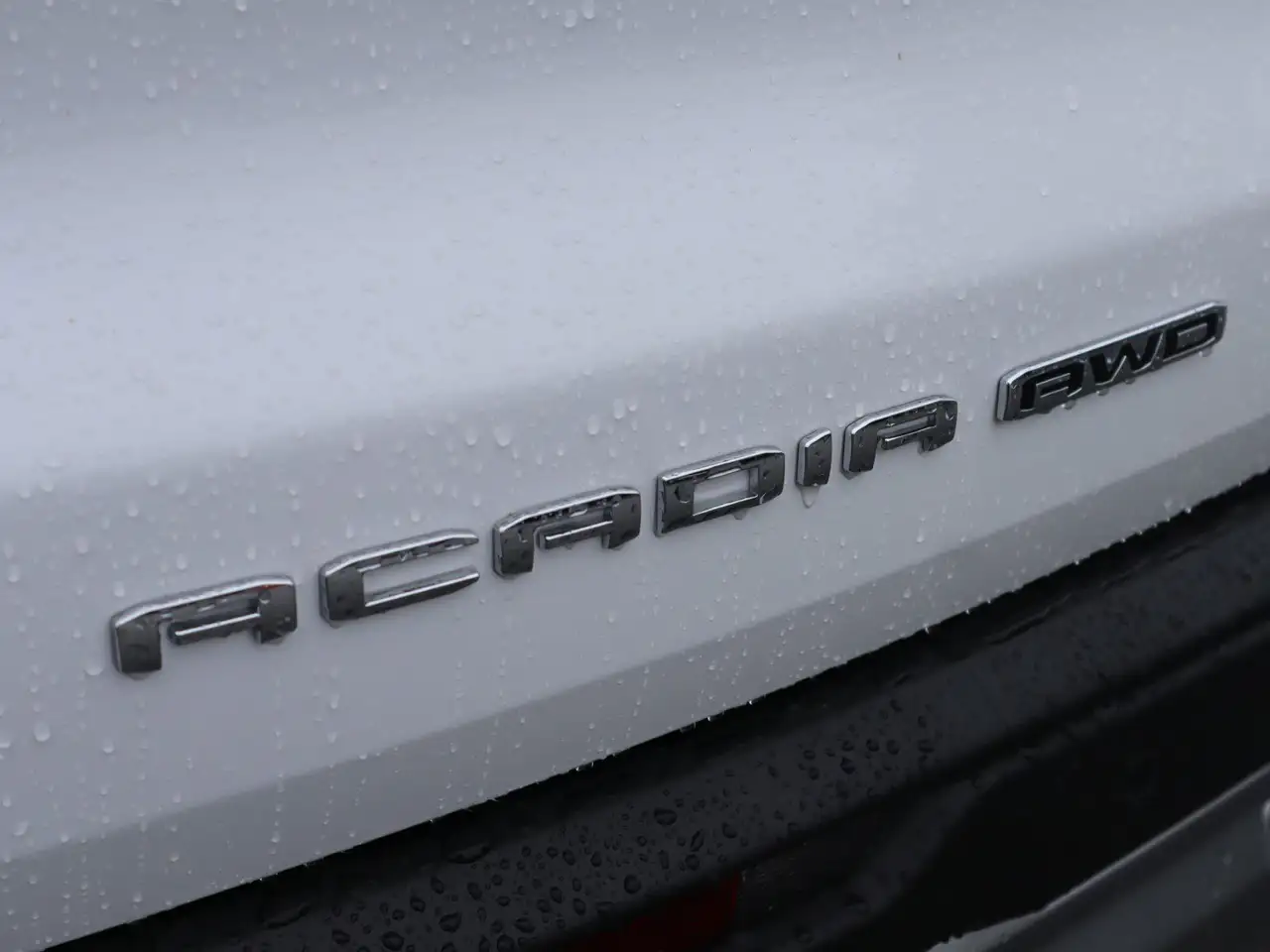 GMC Acadia снимка GMC Acadia