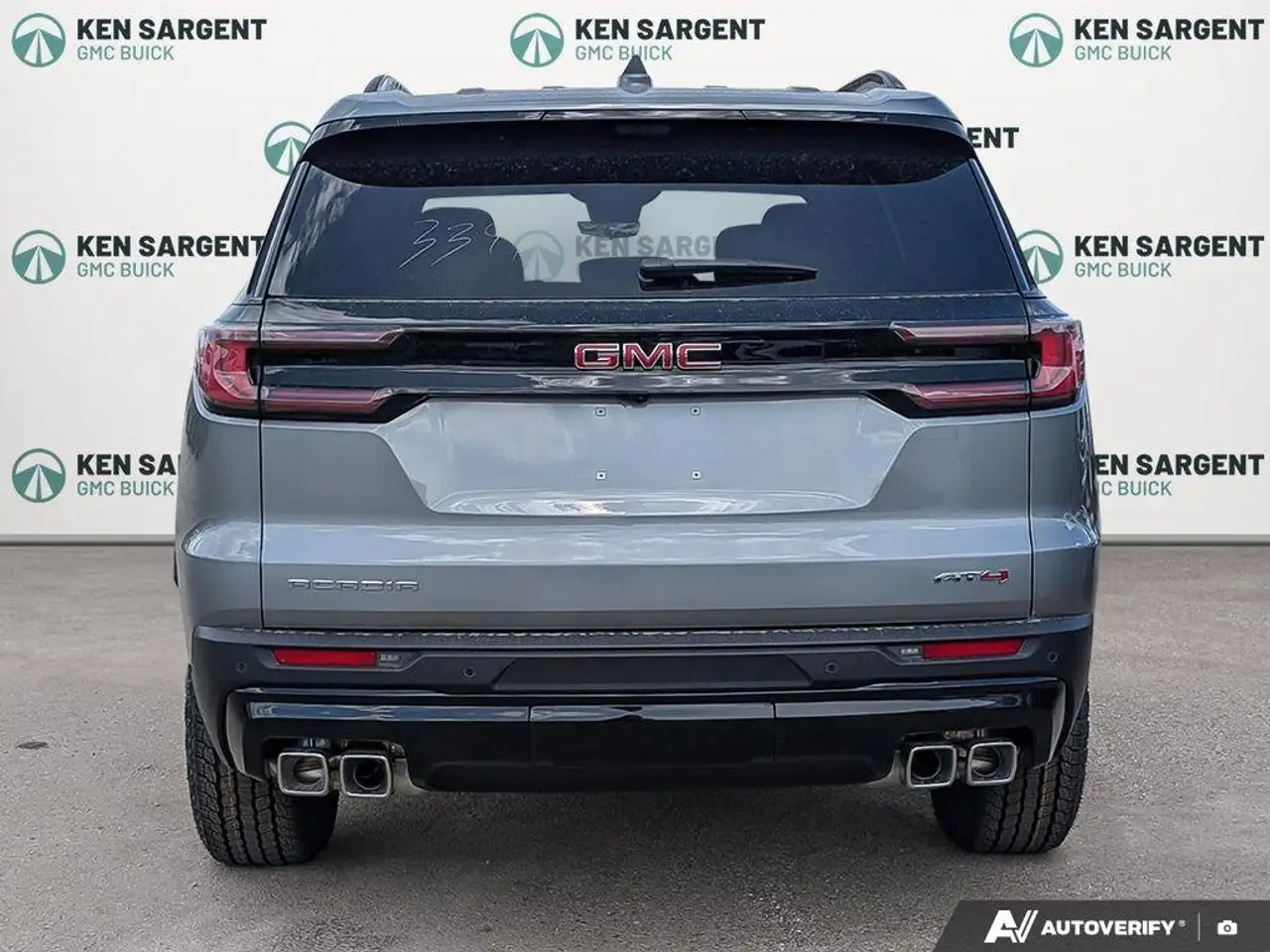 GMC Acadia photo GMC Acadia