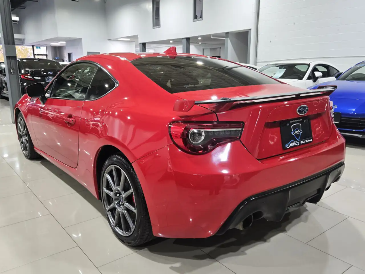 Subaru BRZ снимка Subaru BRZ