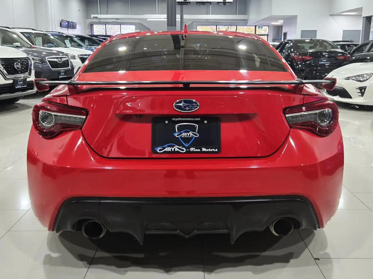 Subaru BRZ снимка Subaru BRZ