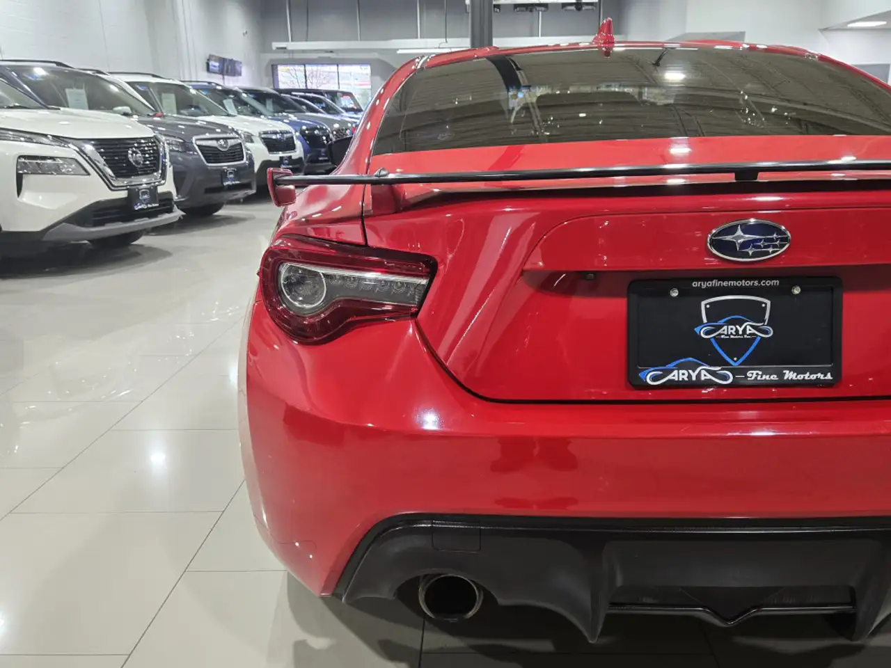 Subaru BRZ снимка Subaru BRZ