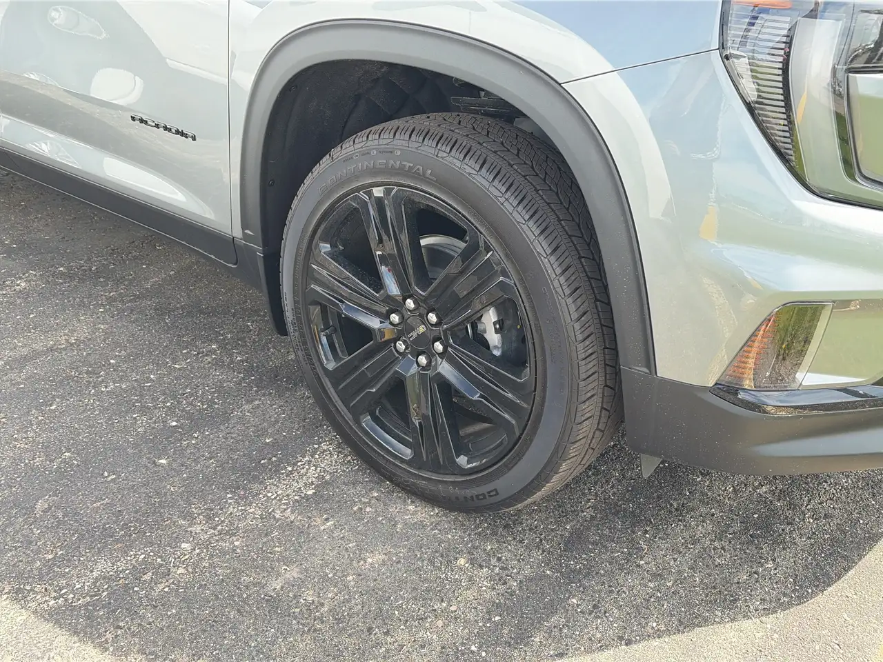 GMC Acadia photo GMC Acadia