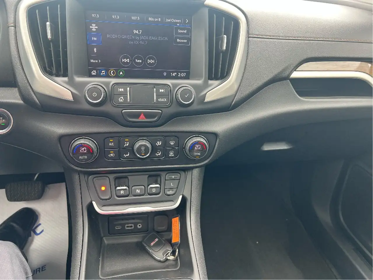 GMC Terrain снимка GMC Terrain