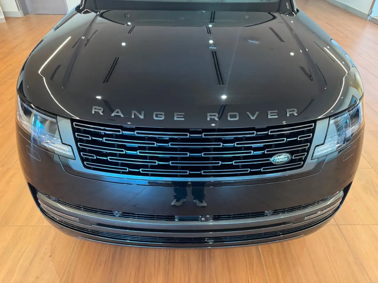 Land Rover Range Rover снимка Land Rover Range Rover