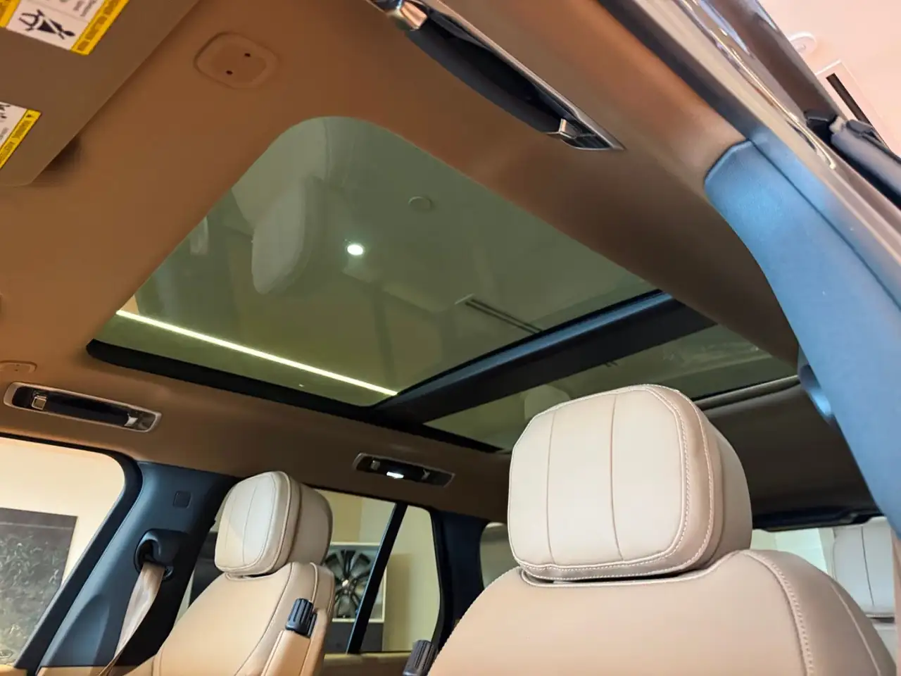 Land Rover Range Rover снимка Land Rover Range Rover