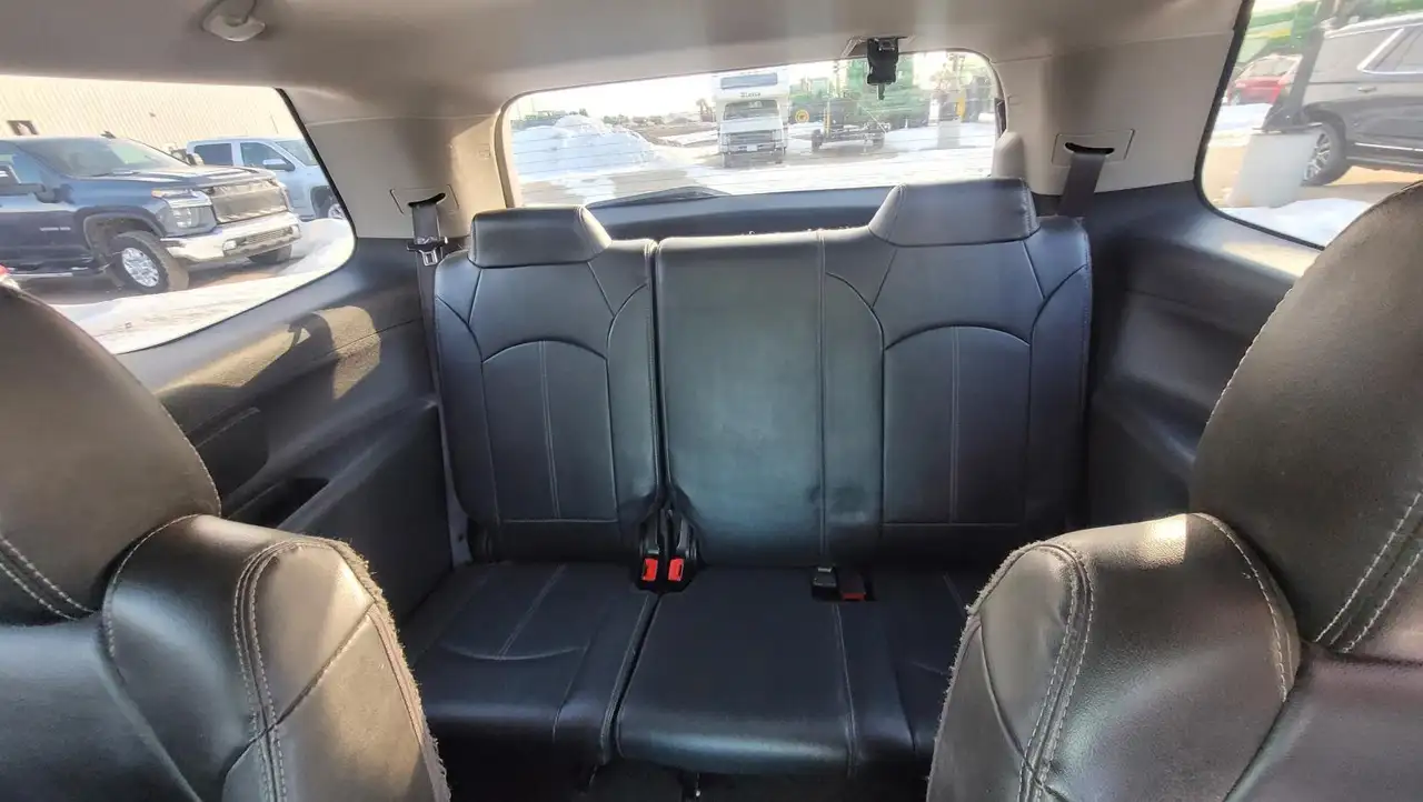 GMC Acadia снимка GMC Acadia