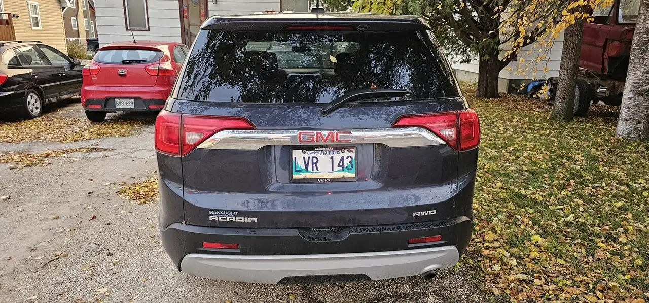 GMC Acadia fotografie GMC Acadia