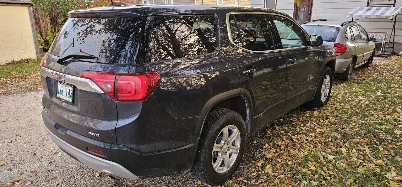 GMC Acadia fotografie GMC Acadia