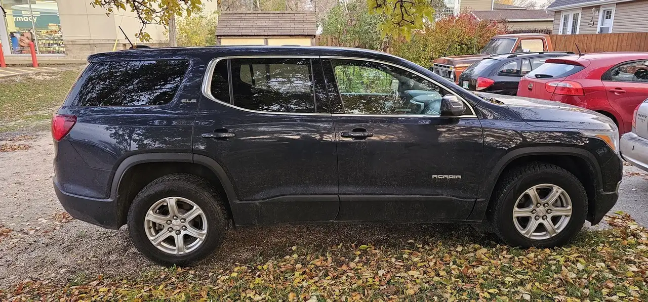GMC Acadia fotografie GMC Acadia