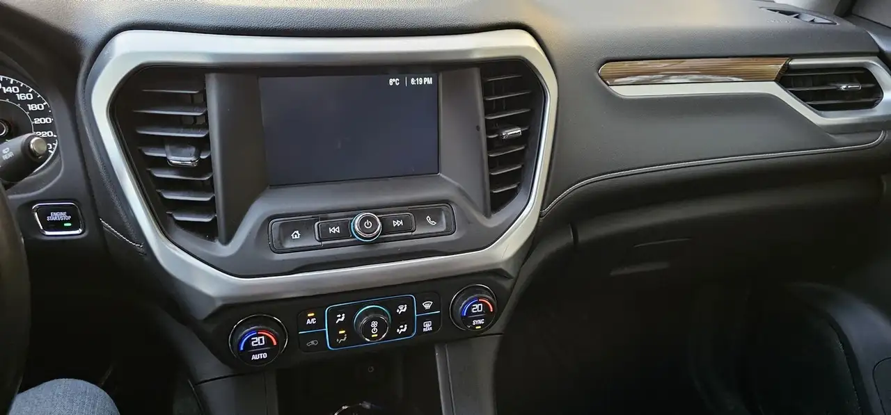 GMC Acadia fotografie GMC Acadia