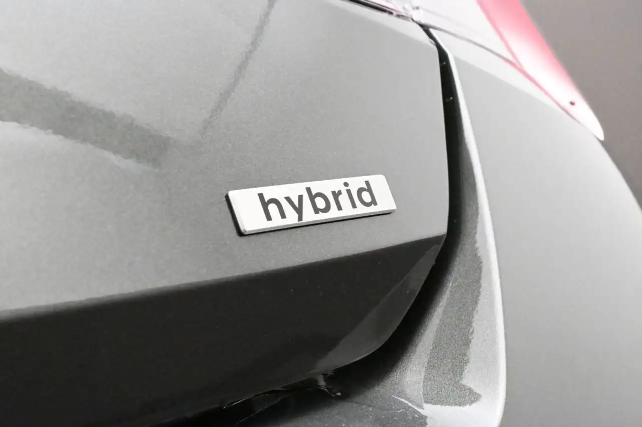 Hyundai ELANTRA fotografie Hyundai ELANTRA