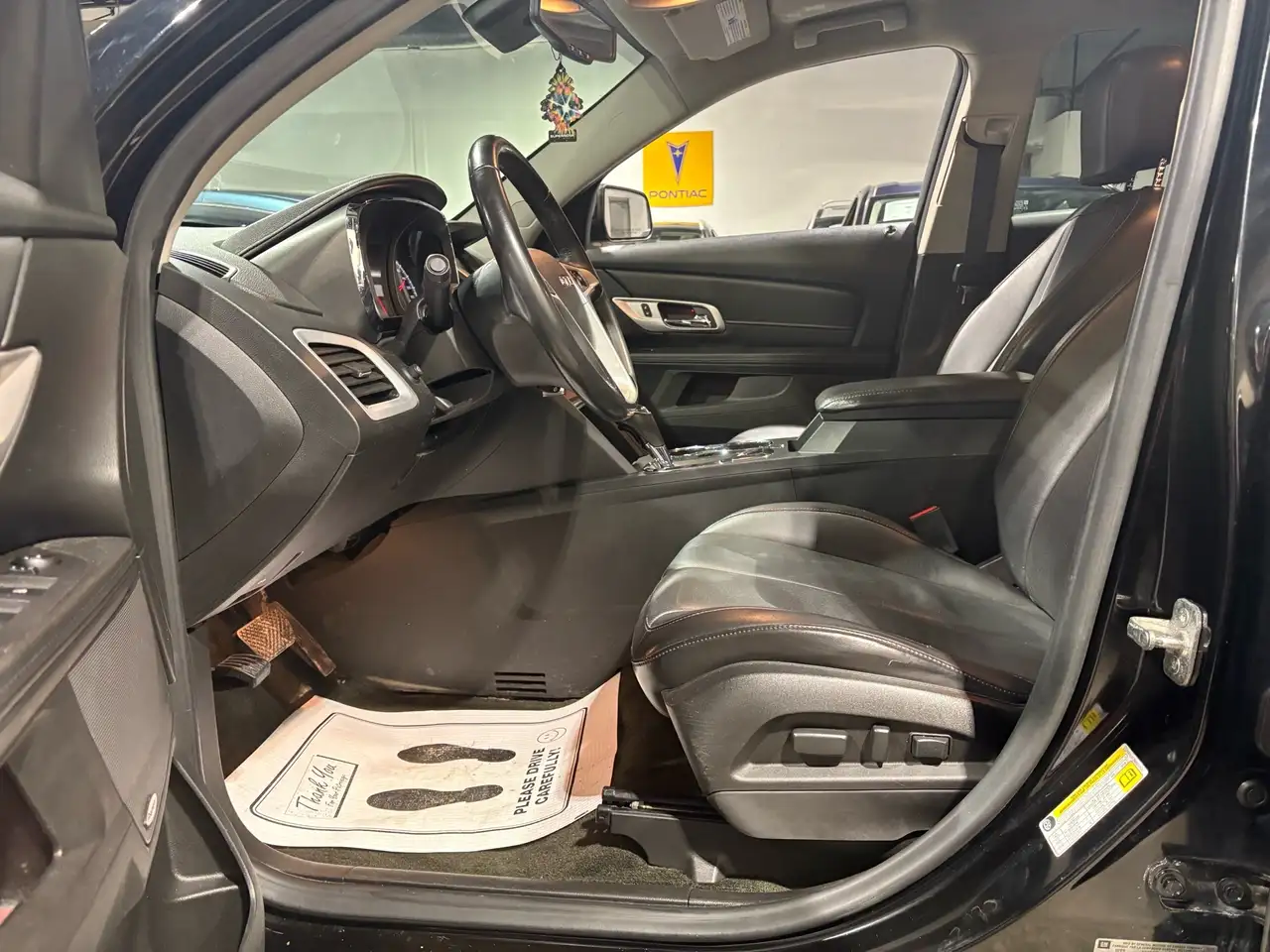 GMC Terrain photo GMC Terrain