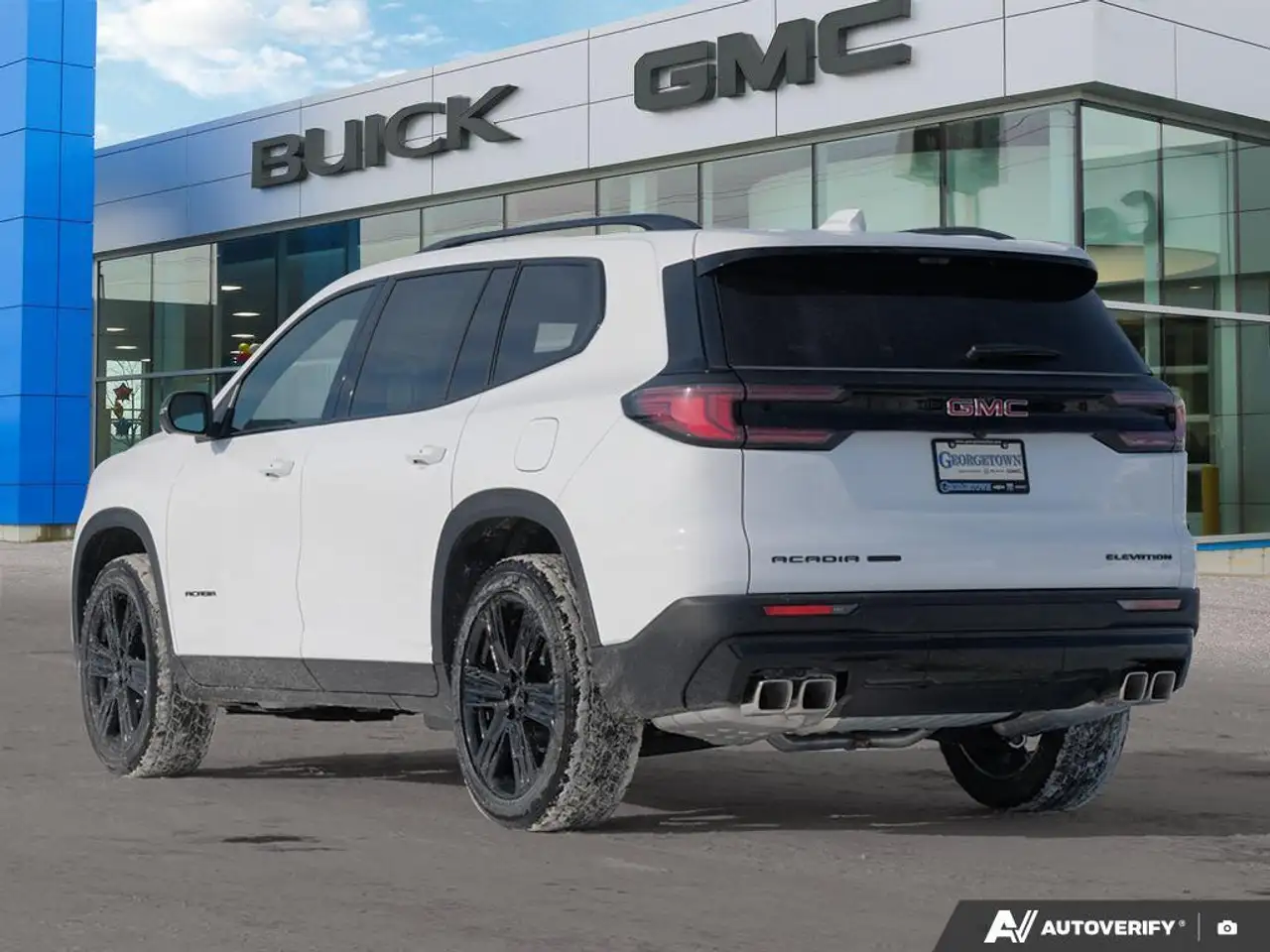 GMC Acadia снимка GMC Acadia